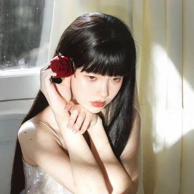 不装了,我比英雄还强